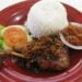 3 Ciri Bebek Goreng Surabaya yang Enak Terminal Mojok
