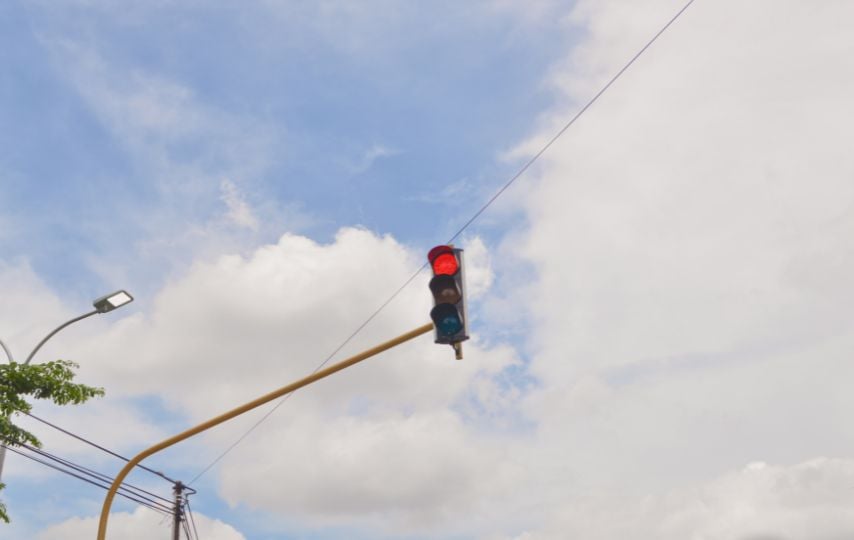 3 Lampu Merah di Magelang yang Durasinya Menguji Kesabaran