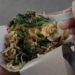 Nasi Pecel Ketan, Menu Sarapan Mengenyangkan di Banyuwangi Mojok.co
