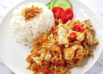 Melihat Persaingan Ayam Geprek Bu Rum dan Ayam Geprek Bu Made di Sleman dari Berbagai Sisi