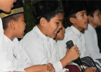 Ikhlas Tidak Harus Miskin: Ironi Kesejahteraan Guru Agama dan Lulusan Ilmu Al-Qur’an dan Tafsir